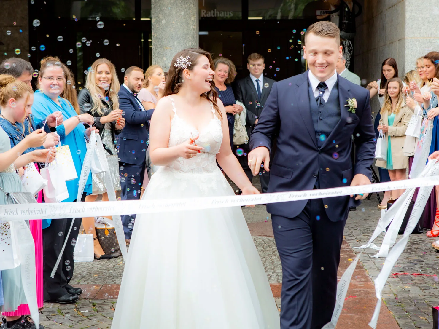 Videograf-in-Köln-Leistungen-Hochzeiten-byKMJohnson