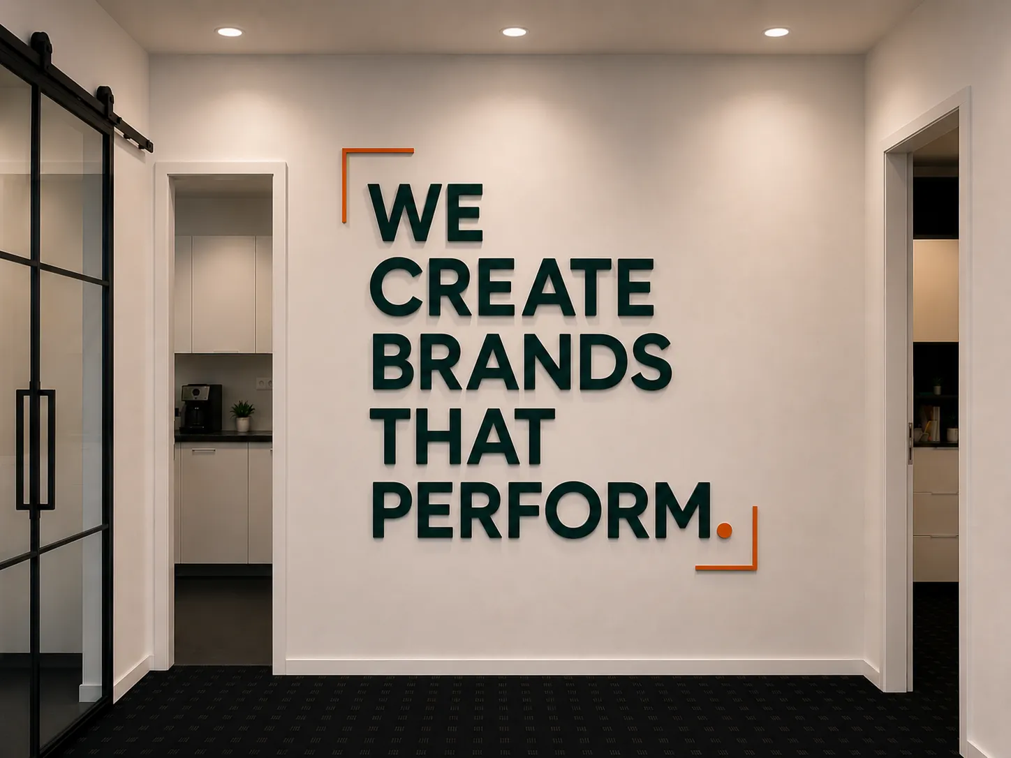 Raum mit Wandschriftzug „We create brands that perform“ als Location für ein Firmenevent in Köln